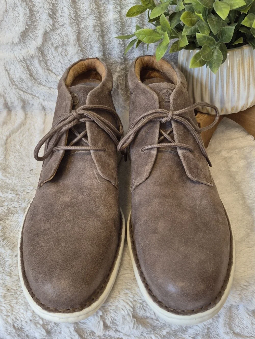 Born theo men’s